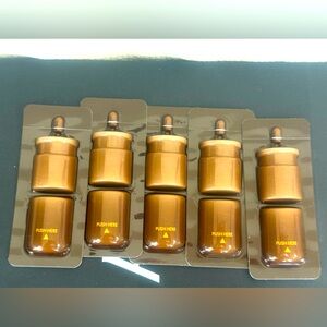 AMORE PACIFIC Time Response Intensive Renewal Ampoule(2.4ml+0.2g) X 5 Pieces
